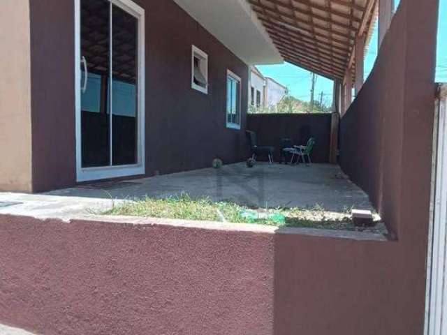 Casa com 2 dormitórios à venda, 60 m² por R$ 220.000,00 - Rua do Fogo - São Pedro da Aldeia/RJ