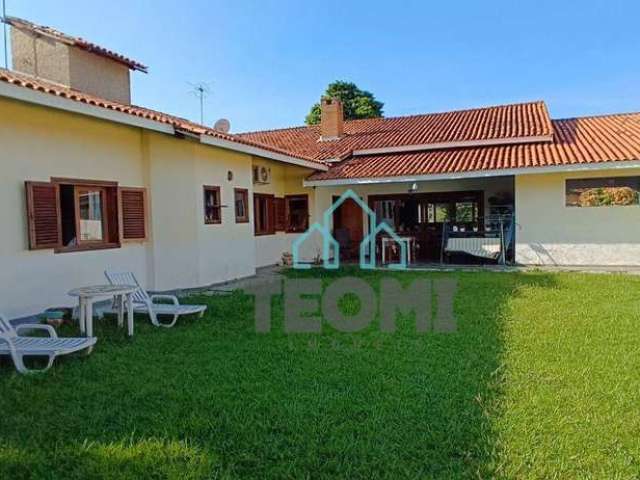 Casa com 4 dormitórios à venda, 380 m² por R$ 2.500.000,00 - Condomínio Vale do Sol - Tremembé/SP