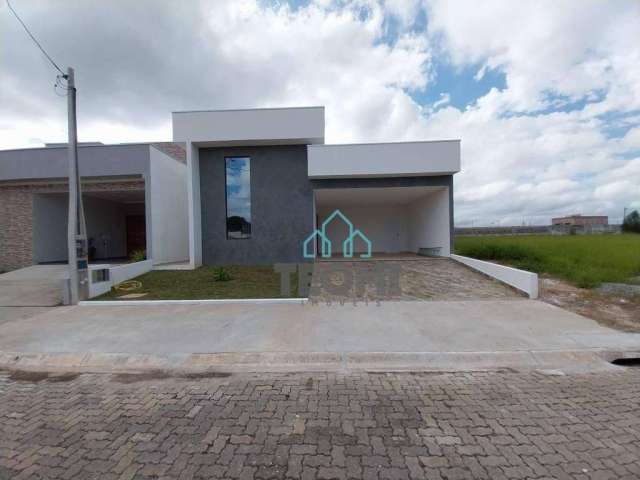 Casa com 3 dormitórios sendo 1 suíte à venda, 190 m² por R$ 780.000 - Taubaté/SP