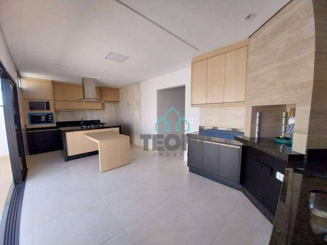 Casa com 2 dormitórios sendo 1 suíte à venda, 170 m² por R$ 885.000 - Guedes - Tremembé/SP