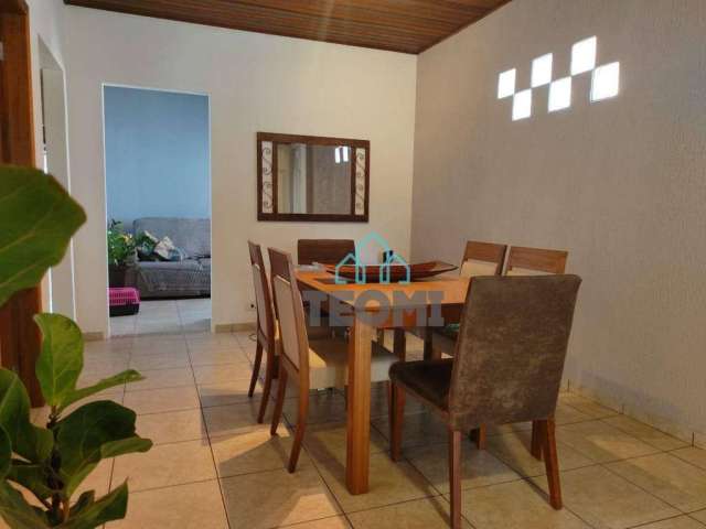 Casa com 3 dormitórios à venda, 190 m² por R$ 380.000,00 - Bosque da Saúde - Taubaté/SP