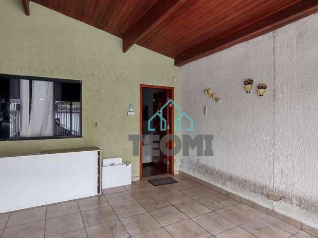 Casa com 3 dormitórios à venda, 110 m² por R$ 380.000,00 - Estiva - Taubaté/SP