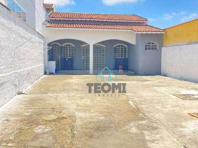 Casa com 1 dormitório à venda, 50 m² por R$ 320.000,00 - Quiririm - Taubaté/SP