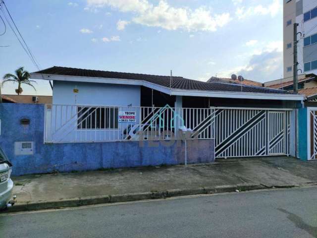 Independência - Casa com 3 dormitórios (2 suítes) à venda, 100 m² por R$ 550.000 - Taubaté/SP