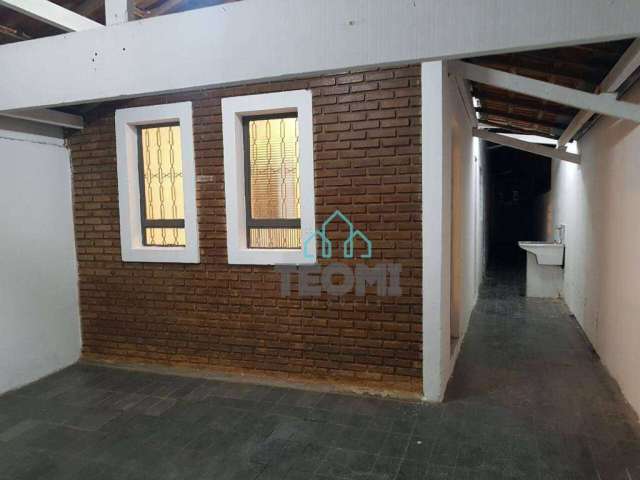 Casa com 3 dormitórios à venda, 120 m² por R$ 220.000,00 - Jardim Baronesa - Taubaté/SP