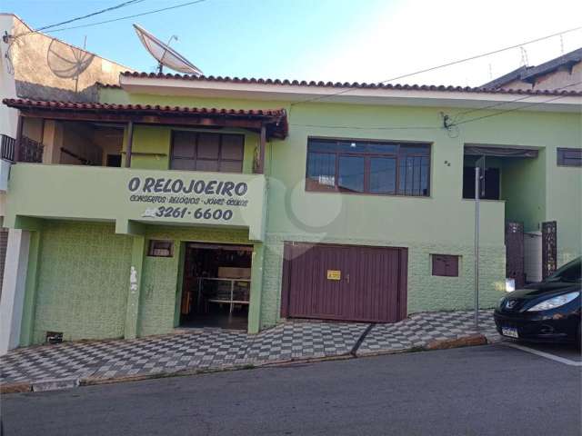 Casa com 3 quartos à venda em Centro - SP