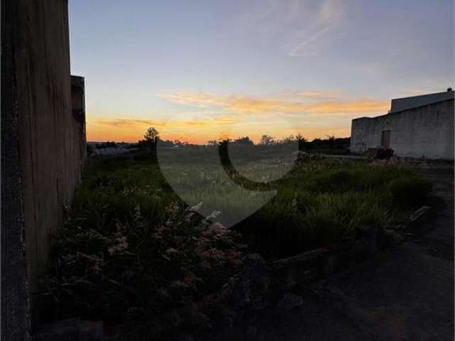 Terreno à venda em Parque Residencial Célia Maria - SP