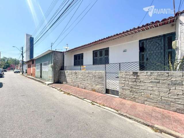 Casa com 3 dormitórios à venda, na cidade 2000