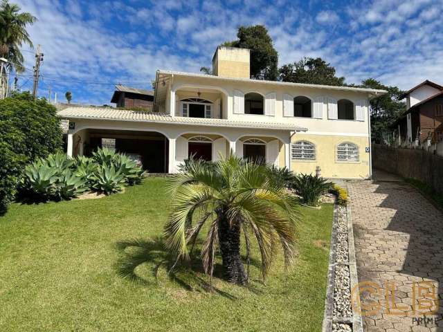 Casa à venda no bairro Praia Comprida - São José/SC