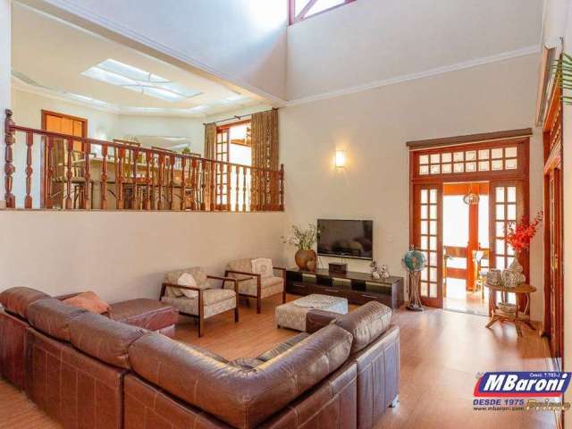 Excelente Casa para venda com 4 quartos, 550m², 3 vagas,