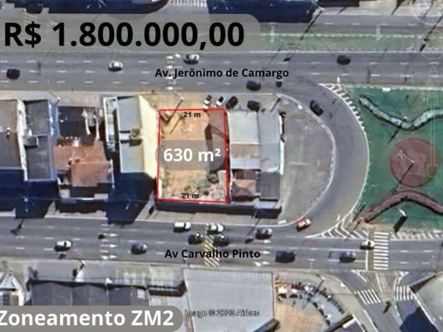 A melhor Área Comercial à venda em Atibaia, com 630m² de área total, topografia totalmente plana e excelente localização.