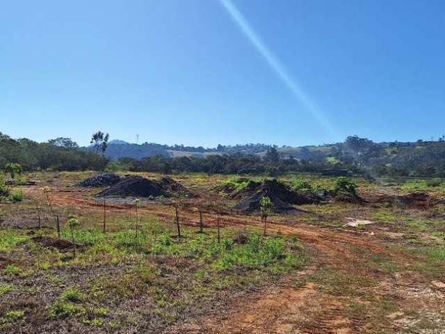 Terreno industrial para venda na Vila Industrial, com excelente topografia que permite construção de Galpão em Bom Jesus dos Perdões