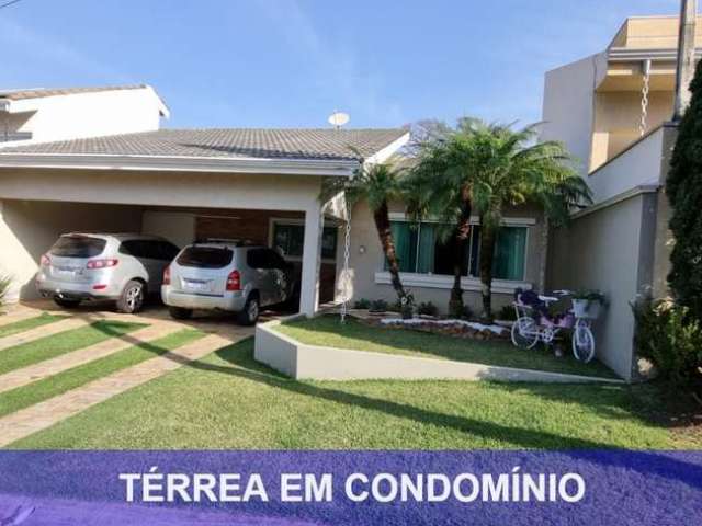 Casa térrea 3 quartos condomínio na cidade