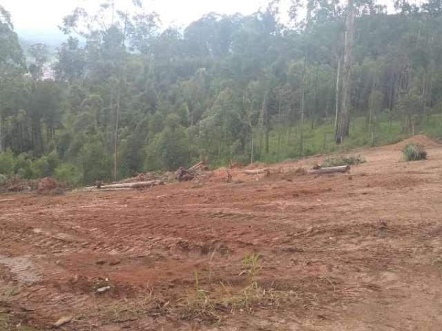 Terreno com 4.056m² perto da Fernão Dias