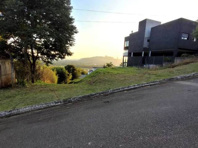 Terreno com linda vista em condominio porto atibaia