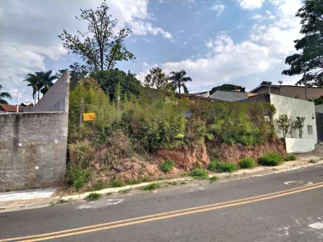 Terreno à venda no Jardim Paulista, Atibaia  por R$ 440.000