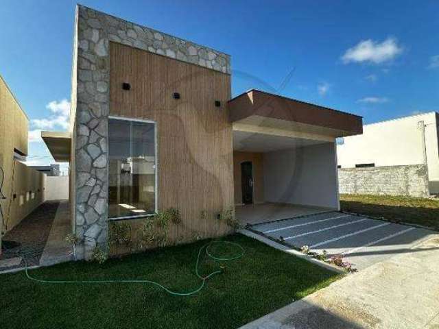 Vendo casa no Ecoville 2, localizado no bairro Cajupiranga, em Parnamirim