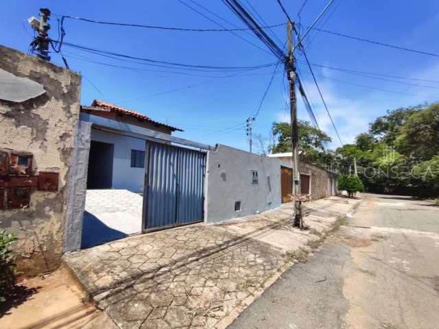 2 Casas à Venda com 2 dormitórios, 360,00m² no mesmo lote