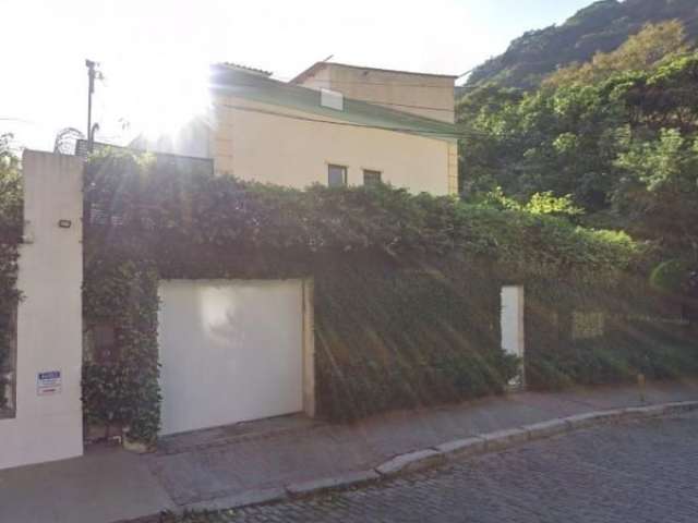 Casa em leilão a venda em Lagoa, Rio de Janeiro