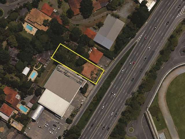 Terreno à venda na Avenida Marginal, 1321, Parque São George, Cotia por R$ 2.638.000