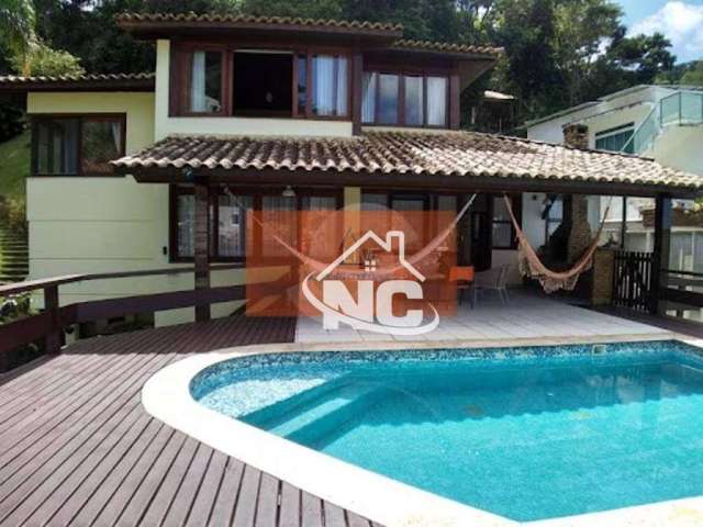 Casa com 4 quartos à venda, 218 m² por R$ 1.300.000 - Badu - Niterói/RJ