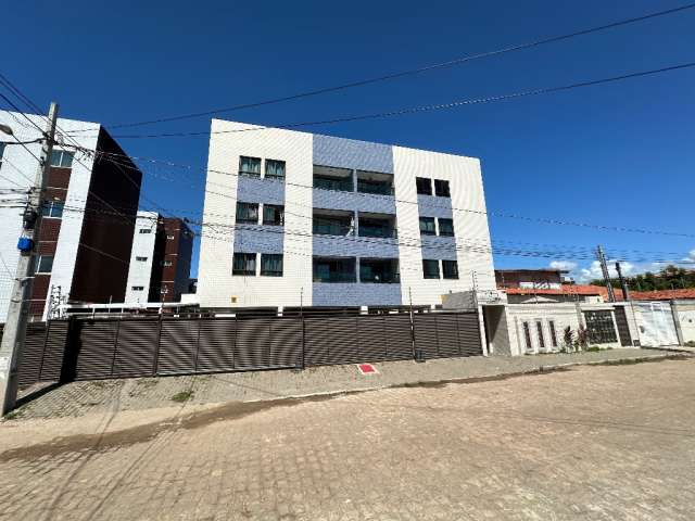 Vende apartamento com 02 quartos Mobiliado