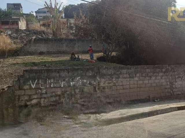 Terreno à venda na Armindo Gonçalves Ferreira, --, Jardim Vitória, Belo Horizonte por R$ 200.000