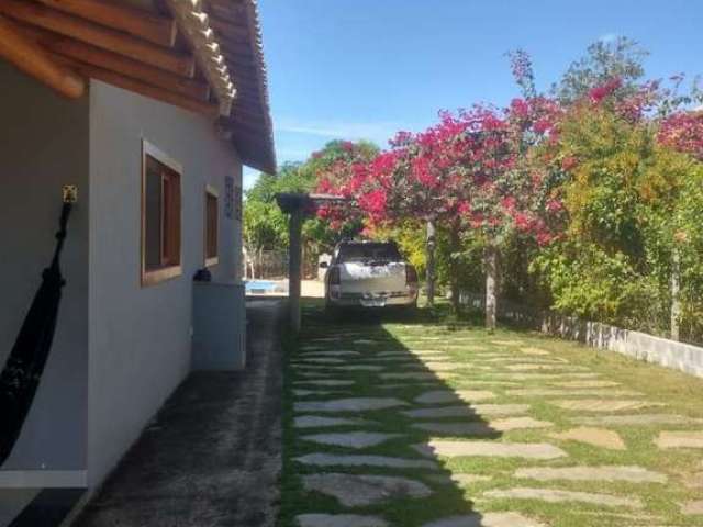 Casa em condomínio fechado com 3 quartos à venda na Rua X  Nº 23  Quadra 03, --, Centro, Funilândia por R$ 650.000