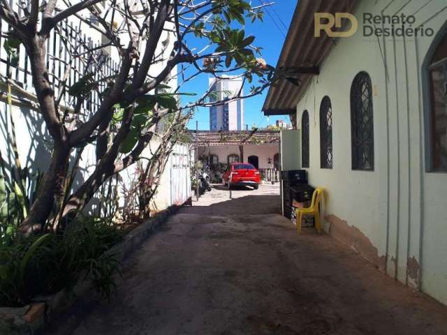 Casa com 2 quartos à venda na Levi Coelho, --, Santa Efigênia, Belo Horizonte por R$ 1.590.000