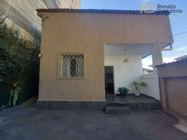 Casa com 3 quartos à venda na Juiz da Costa Val, --, Santa Efigênia, Belo Horizonte, 184 m2 por R$ 550.000