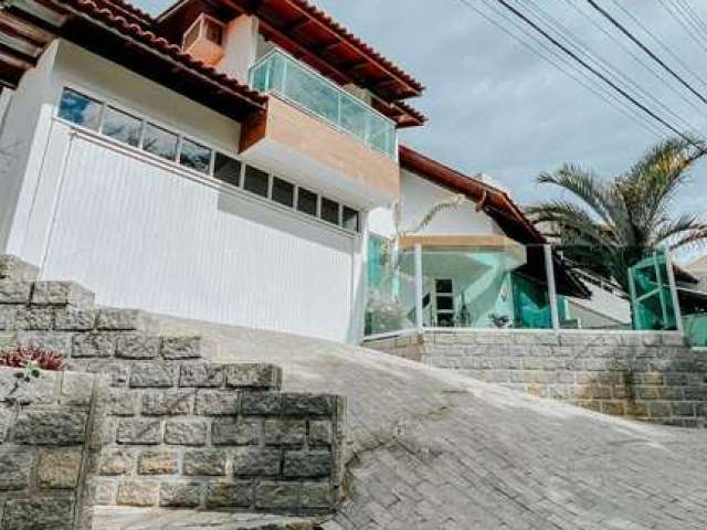 Casa Alto Padrão em Bom Abrigo, Florianópolis/SC