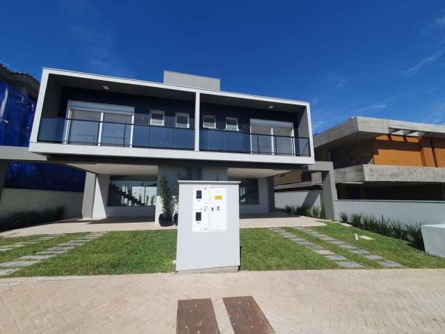 Casa para venda 186 m² com 3 suítes no Rio Tavares - Florianópolis - SC