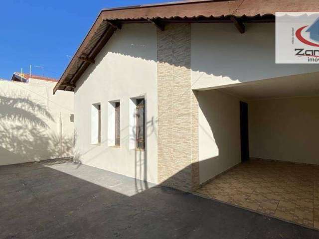 Casa com 3 dormitórios à venda, 141 m² por R$ 390.000,00 - Vila Brasil - Pirassununga/SP