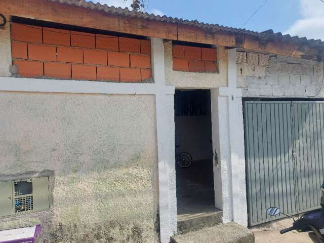 Vende casa em Jordanesia pra Renda