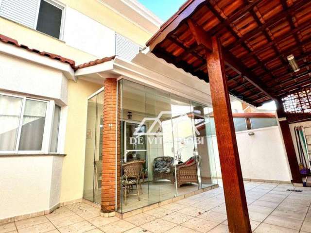 Casa com 4 dormitórios à venda, 154 m² por R$ 1.170.000,00 - Granja Viana - Cotia/SP