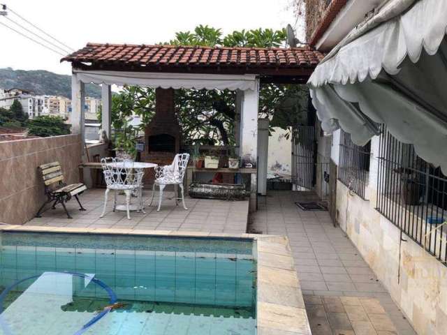 Casa com 4 dormitórios à venda, 459 m² por R$ 480.000 - Grajaú - Rio de Janeiro/RJ