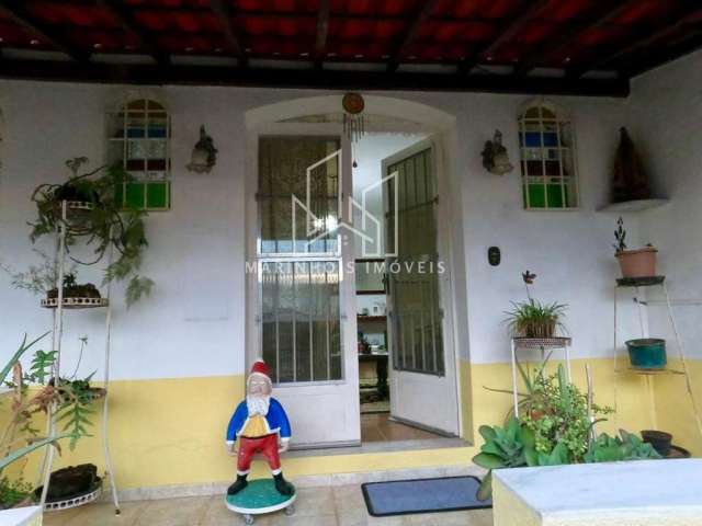 Casa para Venda em Resende, Montese, 3 dormitórios, 1 suíte, 3 banheiros, 2 vagas