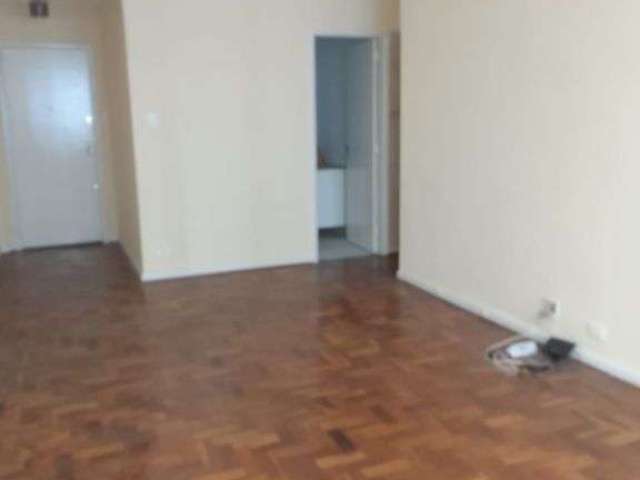 Apartamento em Pinheiros 3 dormitórios (1 suíte) na Rua Fradique Coutinho