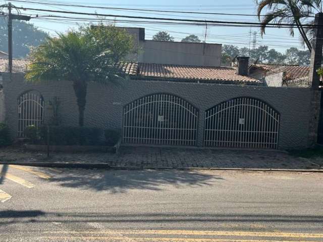 Casa para alugar no Parque Continental, São Paulo - 5 dormitórios, piscina e churrasqueira!