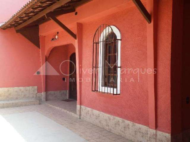 Casa à venda na Vila São Francisco, São Paulo: 3 dormitórios, 2 suítes e 4 garagens.