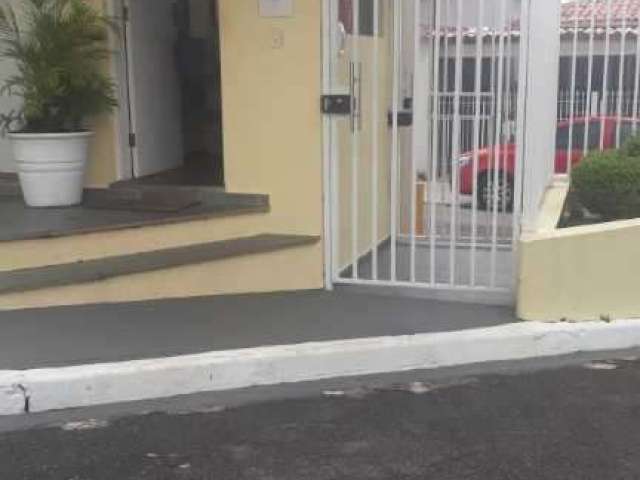 Casa a venda em condomínio fechado no  jaguaré