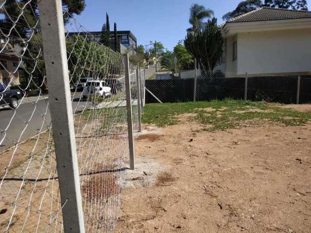 Terreno à venda no bairro São Paulo II em Cotia - Ótima oportunidade de investimento!