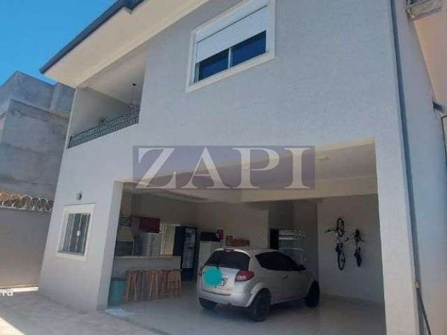 Casa à venda no Jardim Kennedy, Poços de Caldas  por R$ 700.000