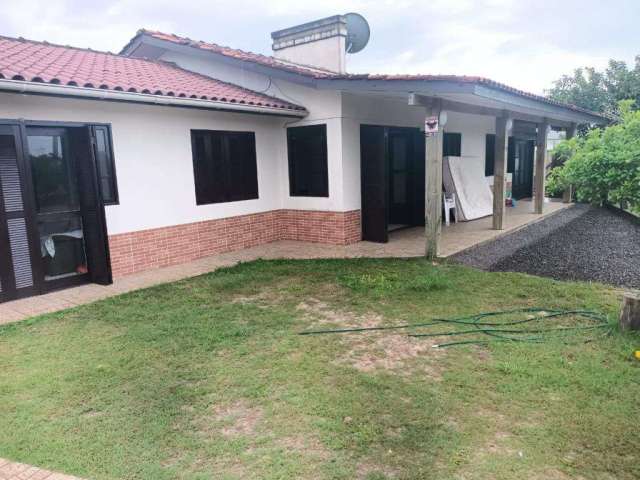 Casa 3 Dormitórios à venda no Bairro ARROIO TEIXEIRA