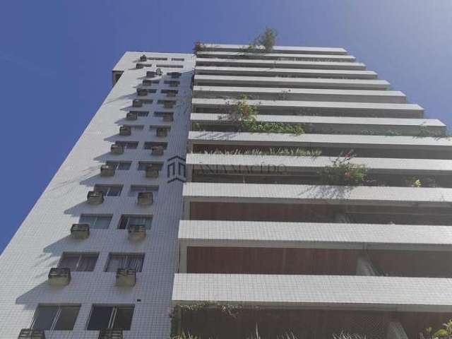 Apartamento à venda com 185m², 4 quartos sendo 2 suítes, sala 3 amb, Wc social, varanda em L, depen