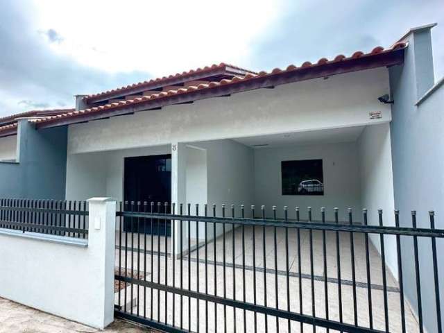 Casa Geminada Térrea com 2 Quartos, Jaraguá 84 - Jaraguá do Sul