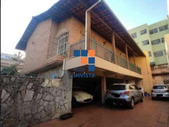 Casa com 4 quartos à venda na Silvestre Ferraz, 268, Sagrada Família, Belo Horizonte por R$ 958.000