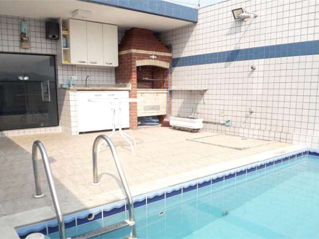 Cobertura Duplex Piscina e área de churrasco  Campo Grande Santos