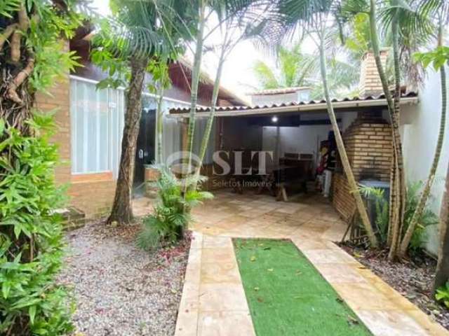 Linda casa em pipa a venda