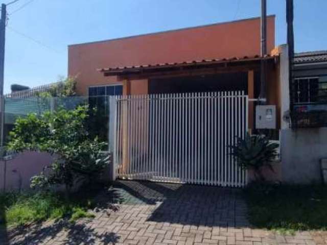 Casa com três quartos no Bairro São Francisco  - VEN250